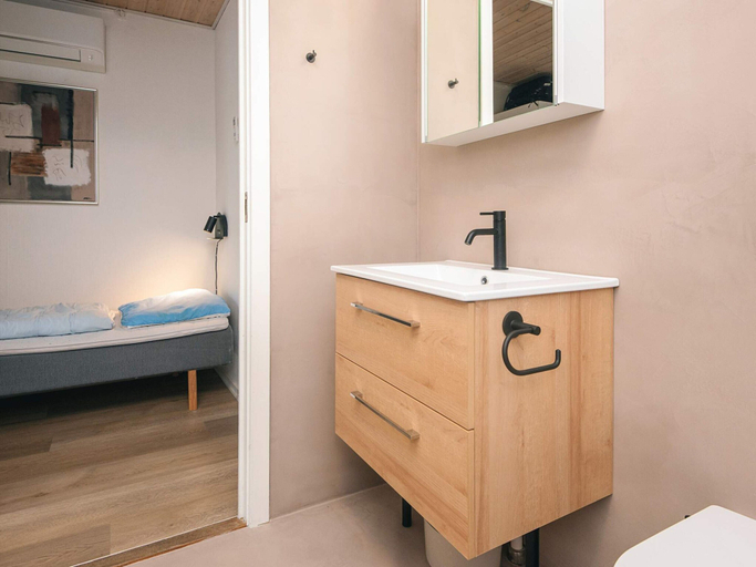 Bathroom 3, 5 Person Holiday Home in Romo, Tønder
