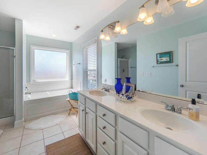 Bathroom 4, Both Sides Now by Topsail Realty, Pender