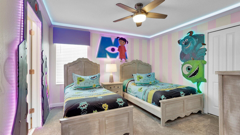 Interior 2, Ssh9044, Osceola
