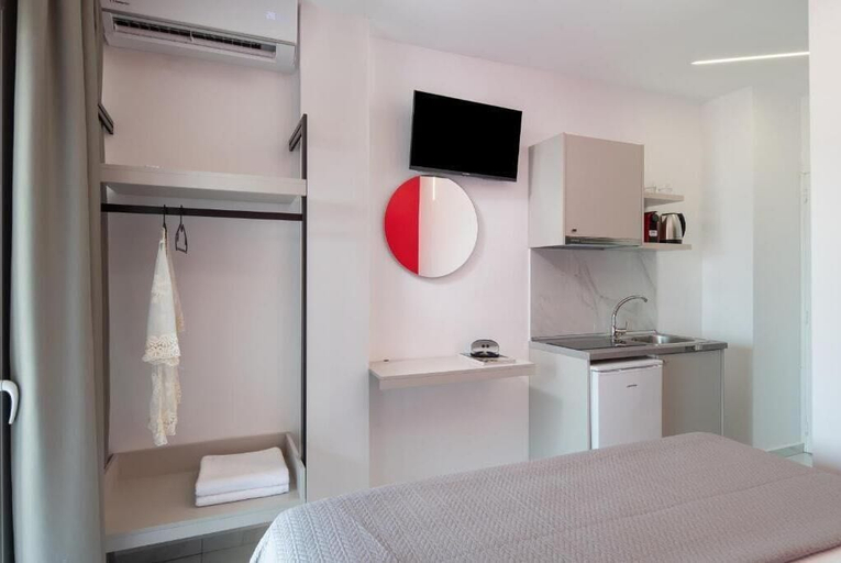 Room 4, Blue Horizon Sarti - Cozy Double Seaview Gem, Central Macedonia