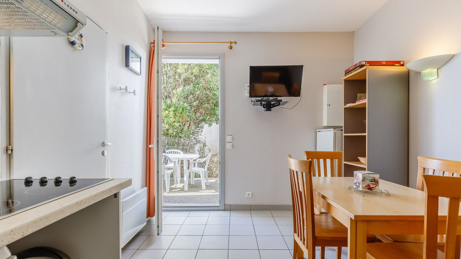 Dining 4, L Ocean Ndeg11 - 2P4, Vendée