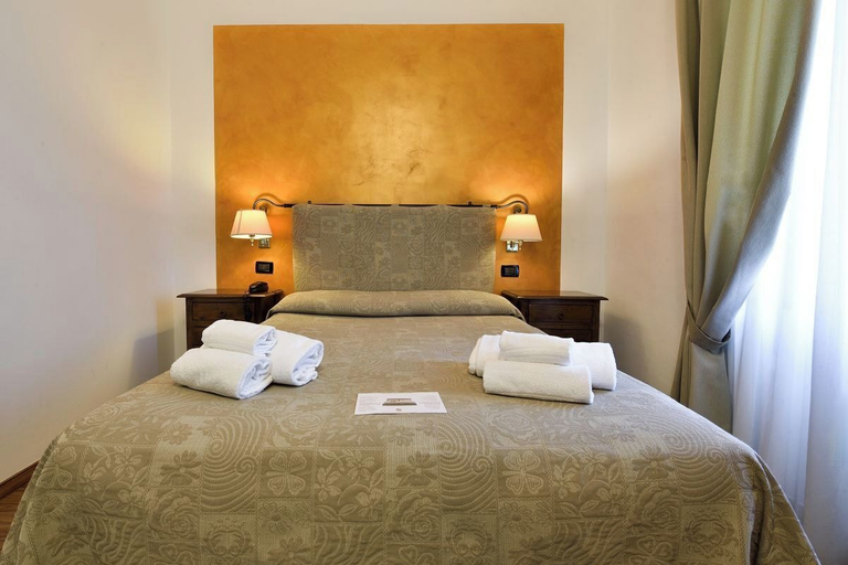Bedroom 3, Arcobaleno Boutique Hotel, Siena