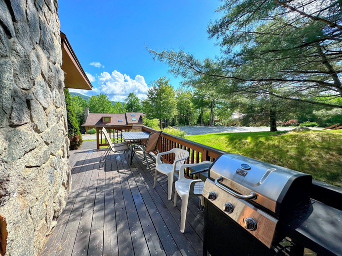 Interior 2, Fc44 Renovated 3bed 3bath Forest Cottage AC, Views, Yard, Fast Wifi Walk to Skiing!, Coos