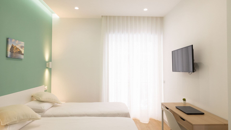 Room 5, Bed&Breakfast De Lorenzo 22, Napoli