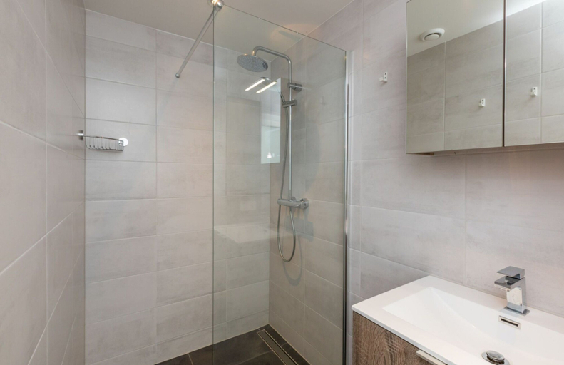 Bathroom 3, Wonderfully Quiet Situated in Polder near Beach, Veere