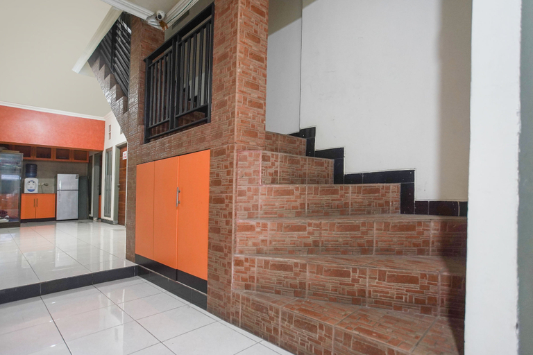 Others 5, Hotel O Icha Homestay, Makassar