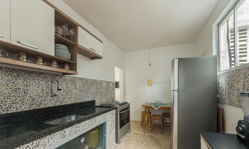 Private kitchen 2, 3-bedroom Apt and Ocean View Edi0302, Salvador