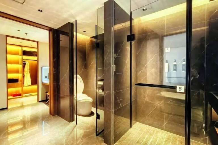 Bathroom 4, Jinling Shenzhou Hotel, Lianyungang