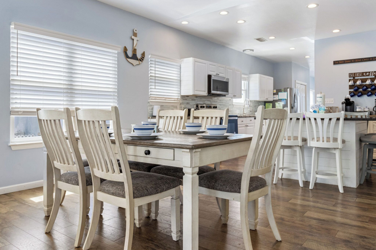 Property amenity 4, Poseidon Palace by Southern Vacation Rentals, Baldwin