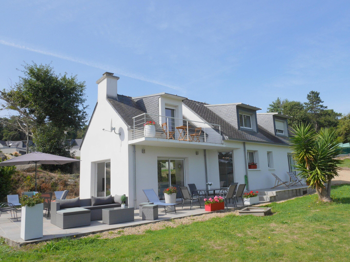 Primary image, Holiday Home With Partial sea View, Douarnenez, Finistère