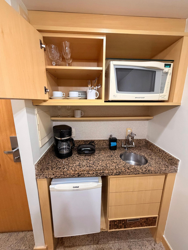 Private kitchen, Flat Let's Idea - Centro de Brasília, Brasília