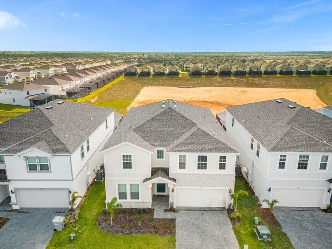 Interior 3, 3739la · Brand New 10br/pool/spa/ Disney Fireworks View, Polk