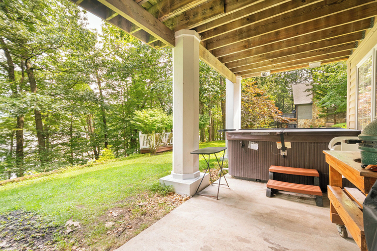 Others 5, A Lakefront Paradise by Taylor Made Deep Creek, Garrett