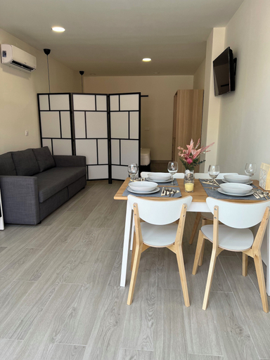 Dining 5, Apartamento cómodo cerca del Puerto, Valencia