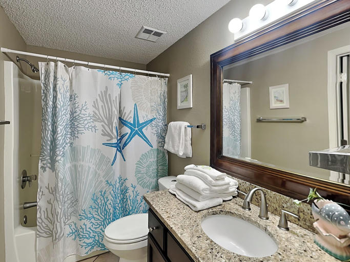 Bathroom 4, Tidewater #108 by Southern Vacation Rentals, Baldwin