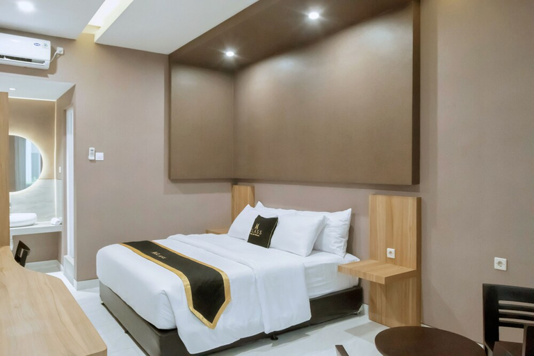 bedroom 18
