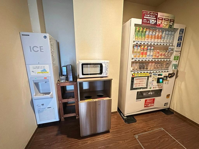 Food & Drinks 5, Hotel Route-Inn Ebina Ekimae, Ebina