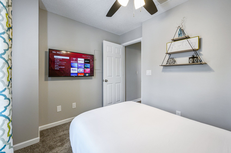 Interior 2, 31 Middleton Court Cartersville, Bartow