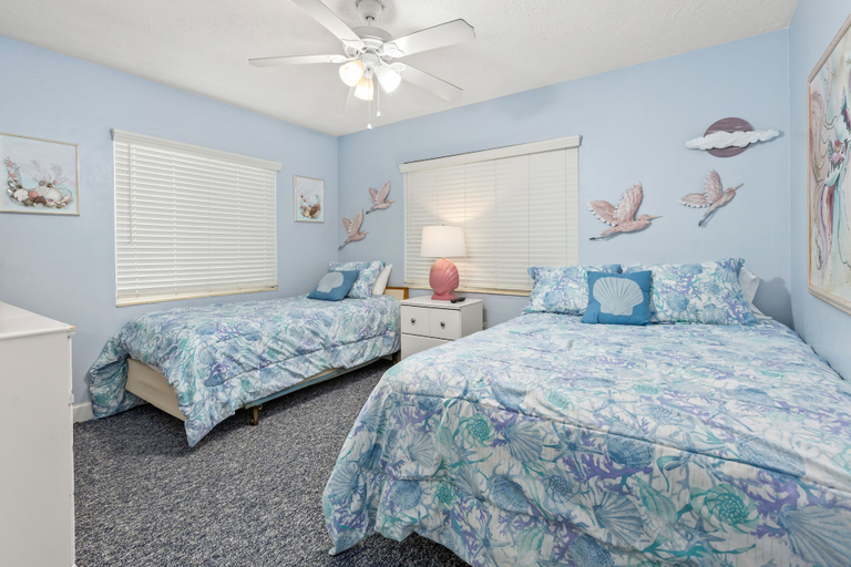 Bedroom 3, Sea Club I Beach Resort, Manatee