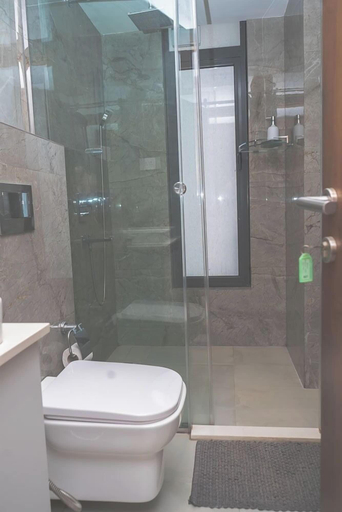 Bathroom 4, Solaris Apartments luxury by Cozy, Accra