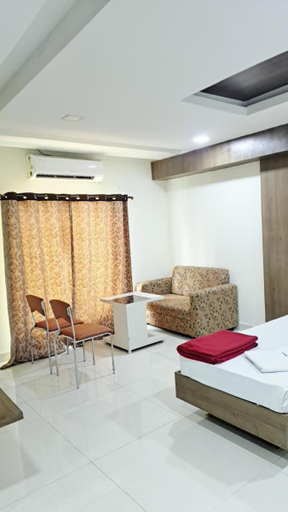 Bedroom 3, Hotel Grand Meridian, Vellore