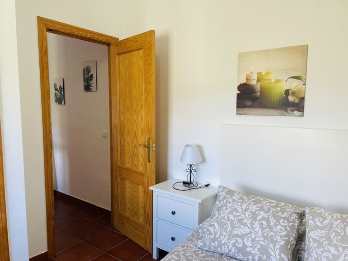 Room 4, Cortijo Mira con Piscina Privada by At Home Costa, Málaga