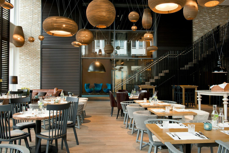 Food & Drinks 5, Motel One Munchen-Campus, München