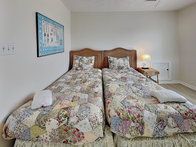 Bedroom 3, Casa Capri by Topsail Realty, Pender