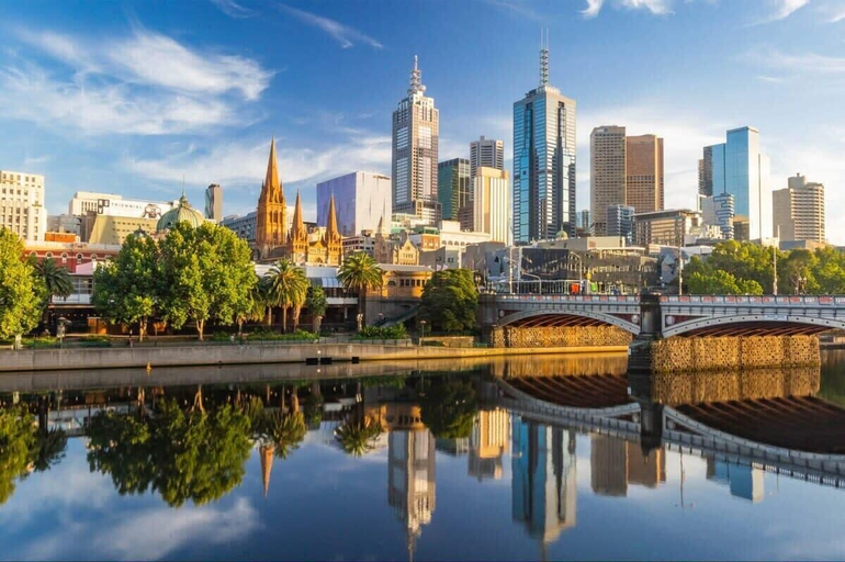 Interior 2, A 3BR Apt Next to Melbourne Zoo, Free Parking, Melbourne