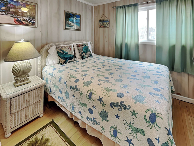 Bedroom 3, In Good Sands by Topsail Realty, Onslow