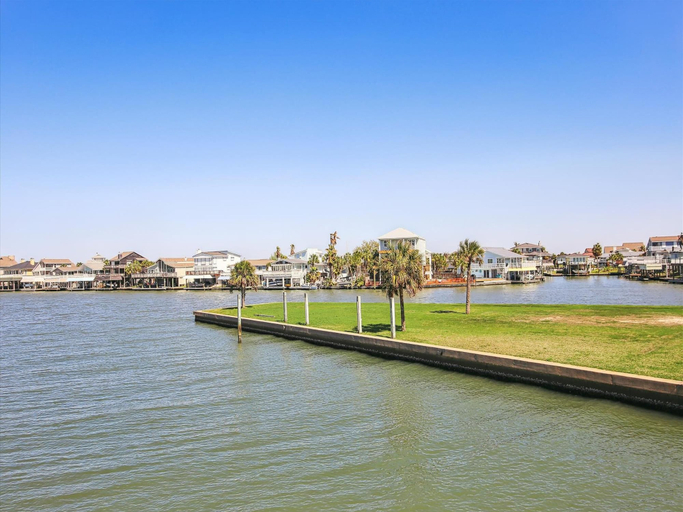 Property amenity 3, Tranquil Waters by Ryson Vacation Rentals, Galveston