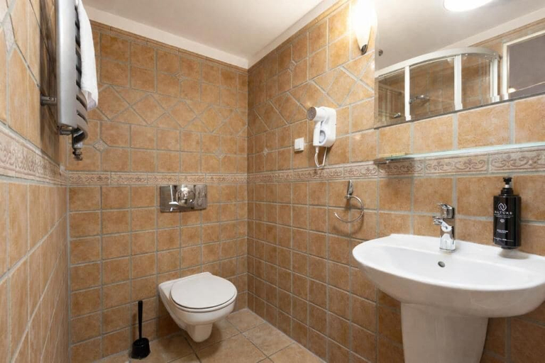 Bathroom 3, Royal Rooms, Poznań City