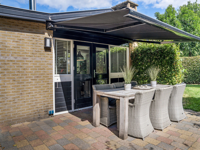 Others 5, Dog-friendly Stay w/ Spa, Barneveld