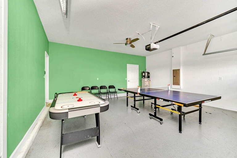 Interior 2, 9032sd Lux 9Br Villa Close 2 Disney Pool Spa, Osceola