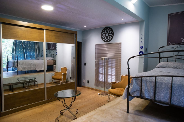 Room 4, Casa Pet Friendly c 3 su tes Lareira e Natureza, Domingos Martins