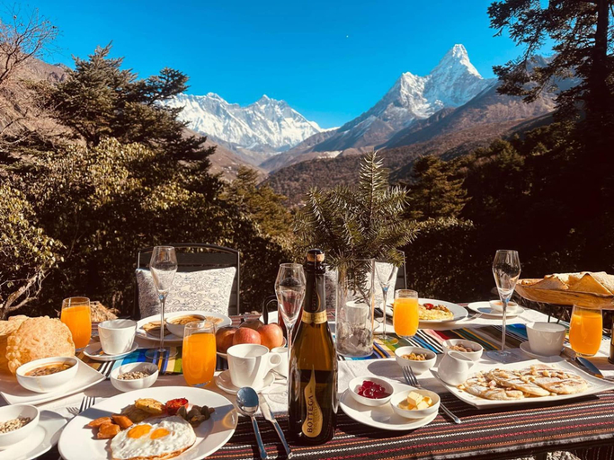 Food & Drinks 5, The Himalayan Tyangboche, Sagarmatha