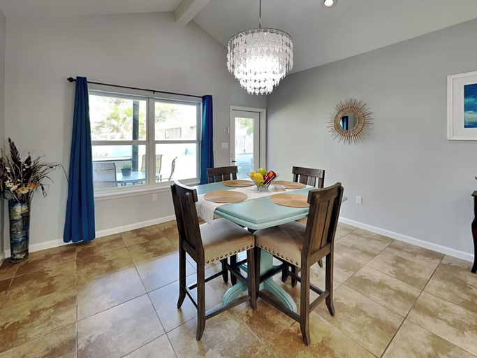 Others 5, Bayside Abode by Miss Kitty’s, Aransas