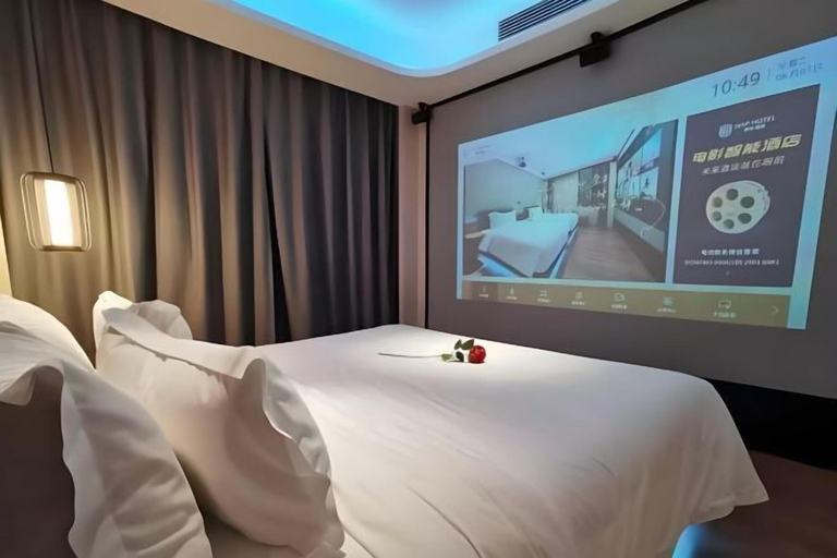Bedroom 4, Kaiyue Hotel, Shaoguan