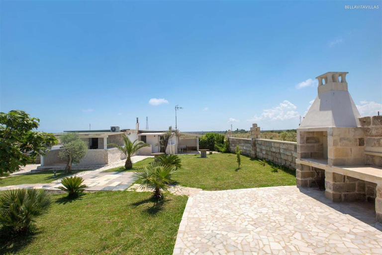 Room 4, 1136 Villetta Paola in Melendugno, Lecce