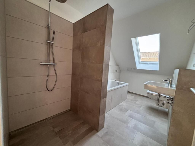 Bathroom, Boardinghouse C Homes, Salzgitter