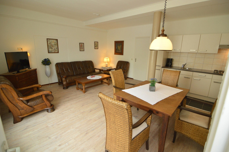 Others 2, Modern Apartment in Schin op Geul Near Valkenburg, Valkenburg aan de Geul