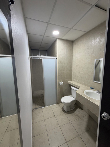 Bathroom, Hotel Plaza, Lázaro Cárdenas