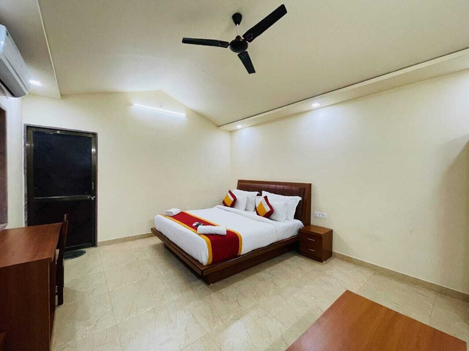 Room 5, S K Pushkar Resort, Ajmer