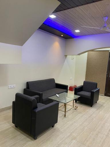 Interior 5, Kiana's Funstay, Pune