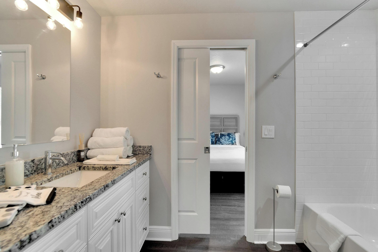 Interior 3, 6506 N 22nd St, Hillsborough