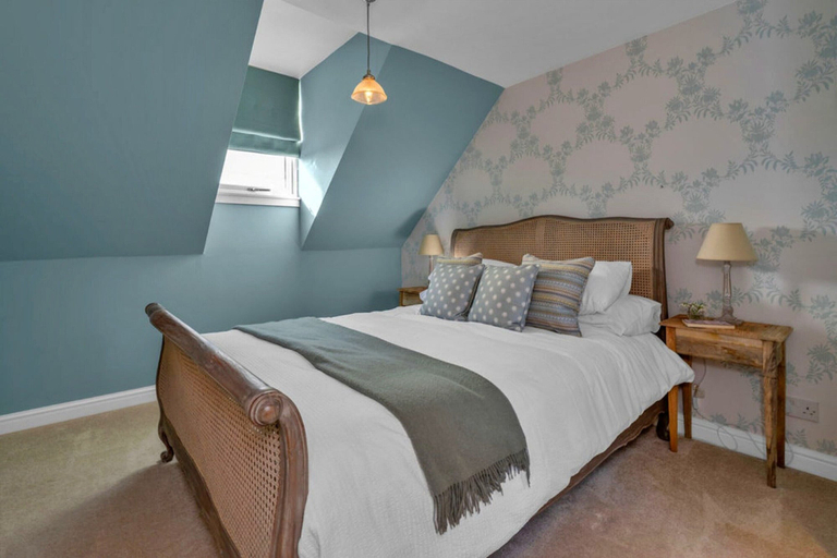 Room 2, Cottage in Kelso With Scenic Countryside Views, Scottish Borders