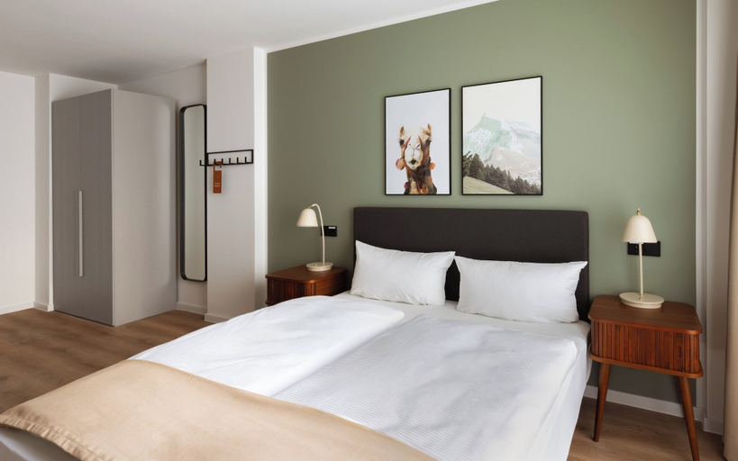Room 2, Limehome Mannheim City Center, Mannheim
