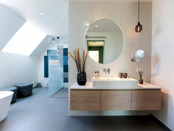 Bathroom 2, Exklusives Landhaus auf Fehmarn, Ostholstein