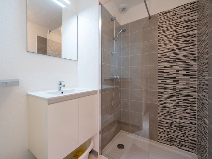 Bathroom, Stylish Stay by Serignan Sea, Hérault