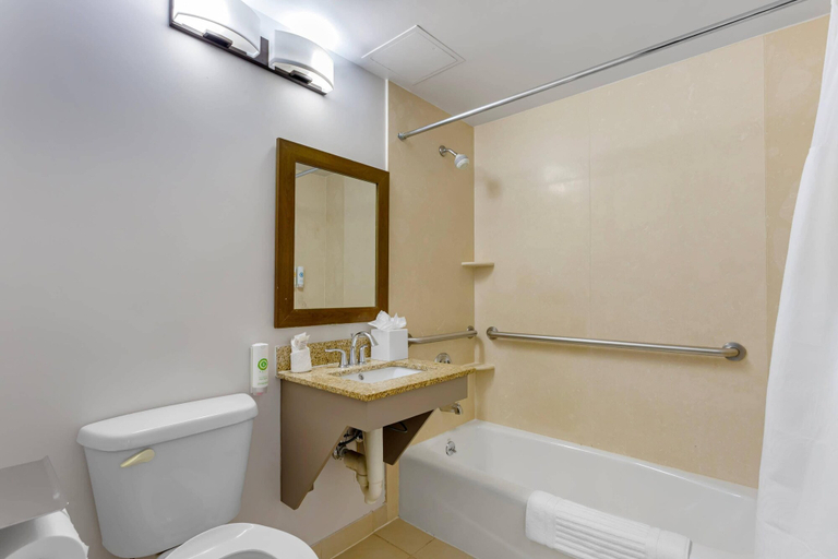 Bathroom 4, Comfort Inn Staten Island, New York